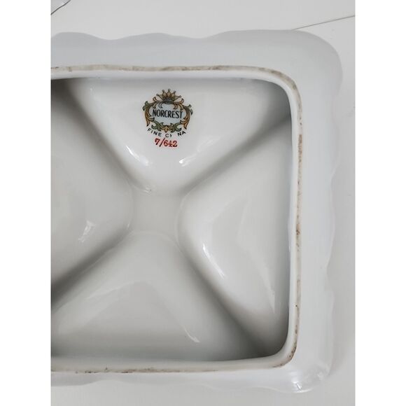 Norcrest Vintage Nut Candy Dish Rose Buds Gold Accents Handle 4 Sections - Picture 12 of 12